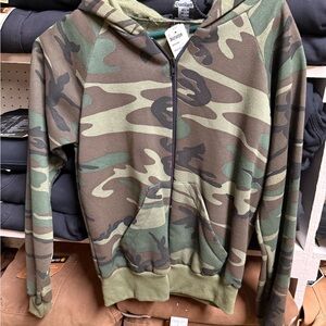 Classic Woodland Camouflage Zipper Hoodie